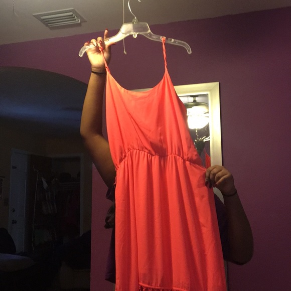 Dress with fringe perfect for summer 🔥🔥🔥 - Picture 2 of 4